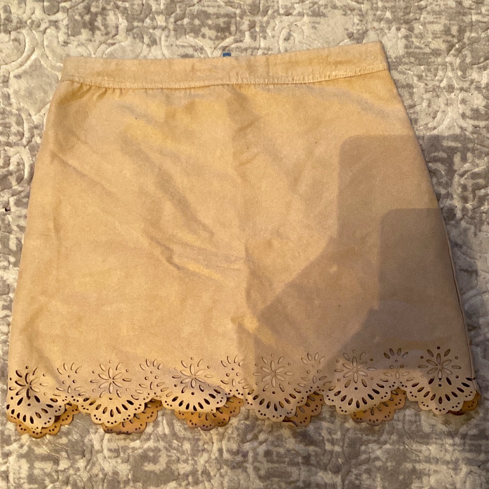 Hollister size 3